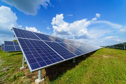 Benefícios da Energia Solar para Empresas: Gerando Economia e Sustentabilidade