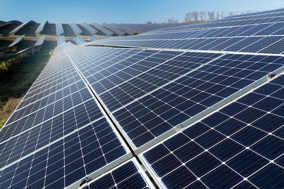 Painéis Solares: Uma Opção Acessível para Adotar a Energia Renovável